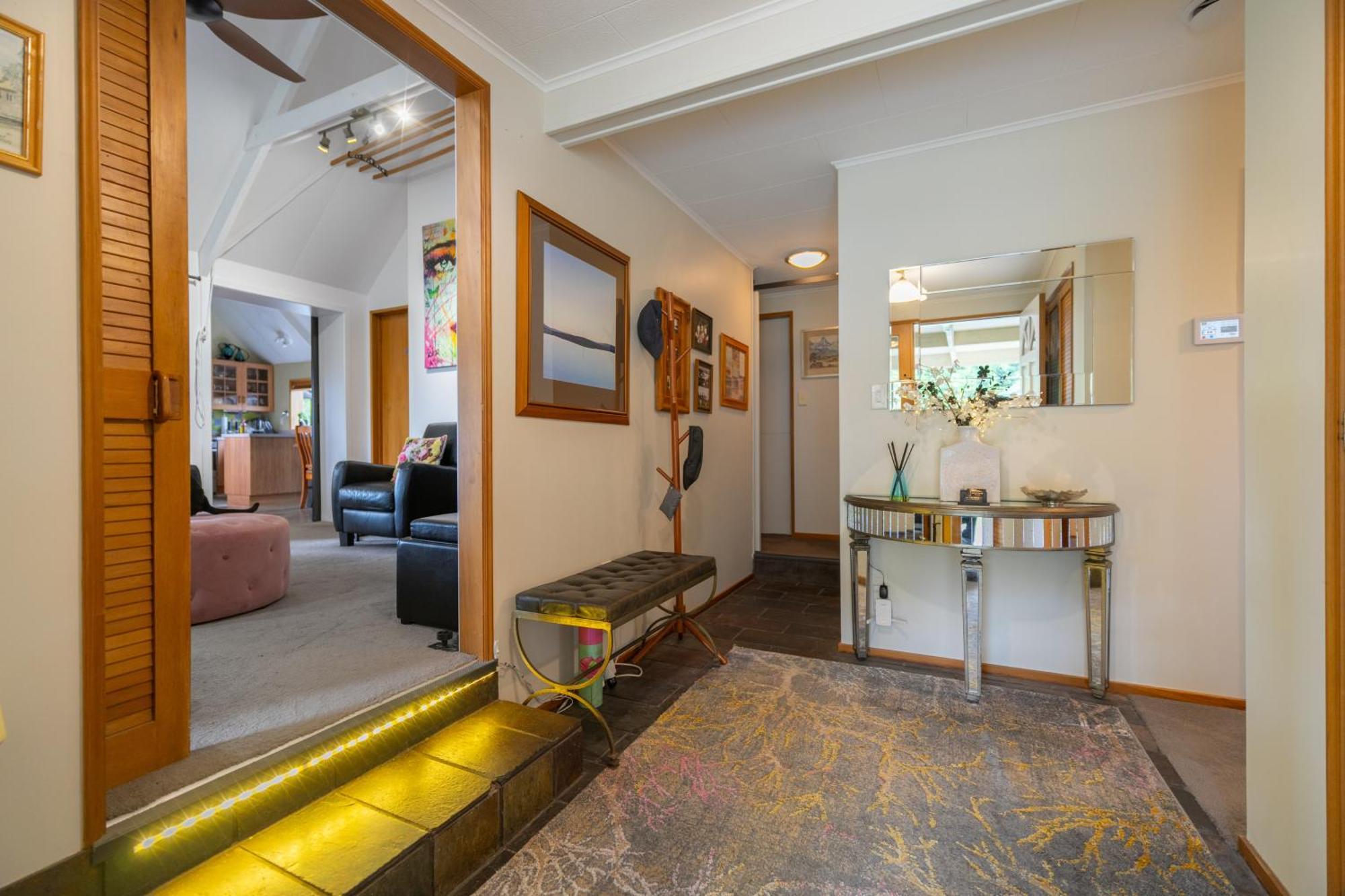 Alpine Rock B&B テアナウ エクステリア 写真